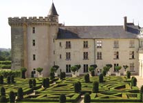 Excursions in France Loire Valley Châteaux Tours, departure from Tours and Amboise Excursions in France Loire Valley Châteaux Tours, departure from Tours and Amboise